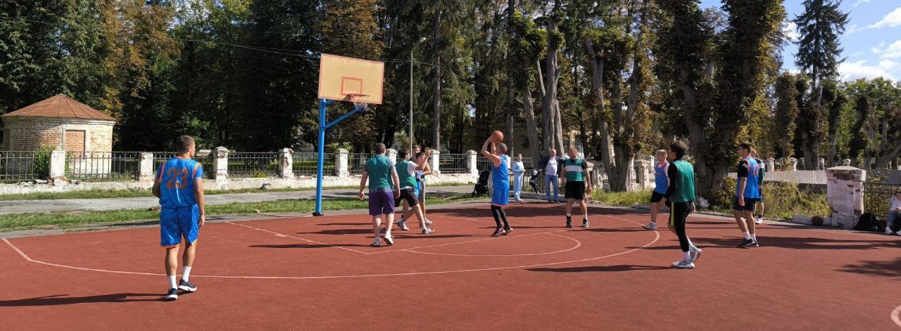 Турнір з баскетболу