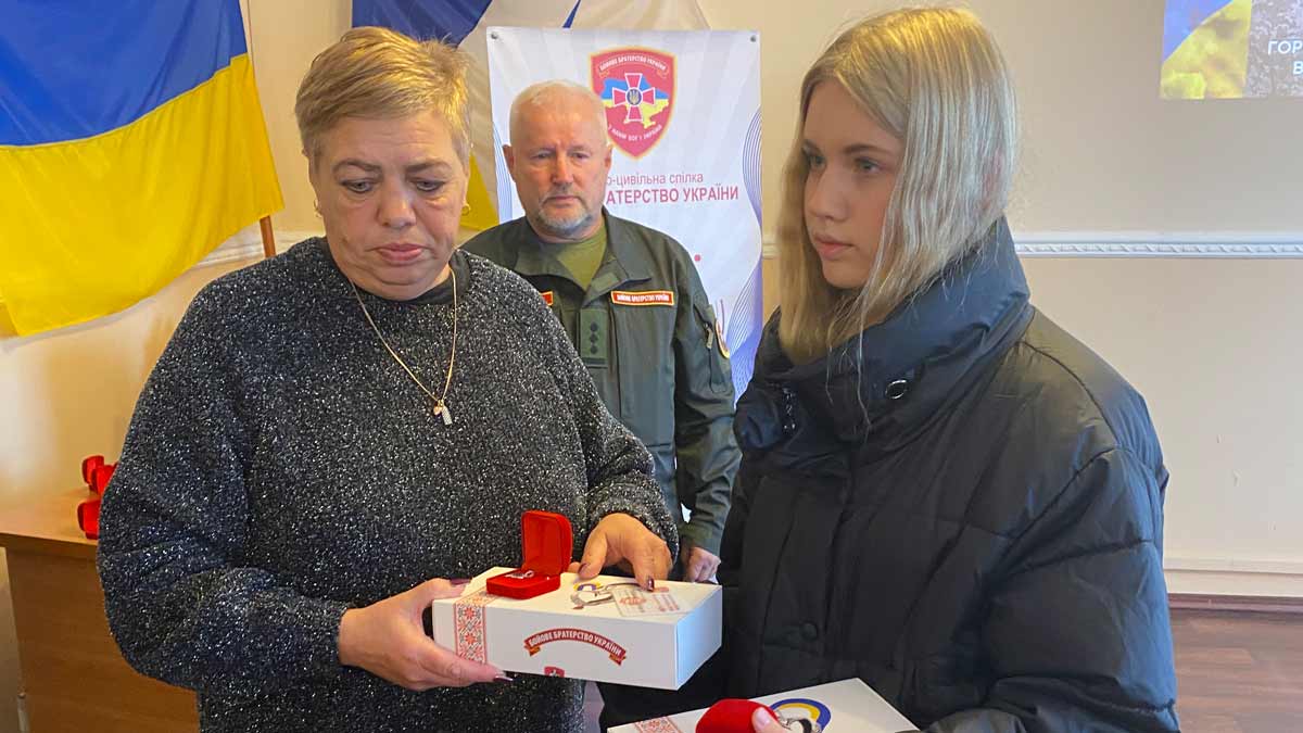 Батьківське серце героїв